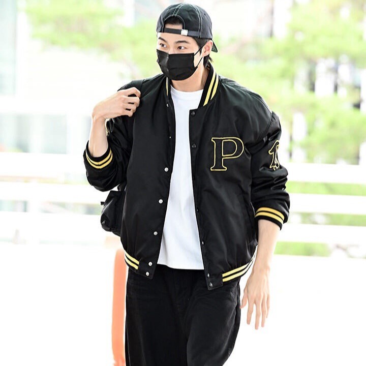 프라다 패치 장식 리나일론 바머 재킷