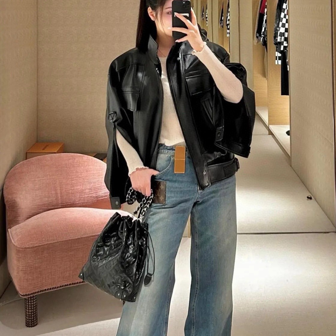루이비통 노에 트렁크 PM 쿠상