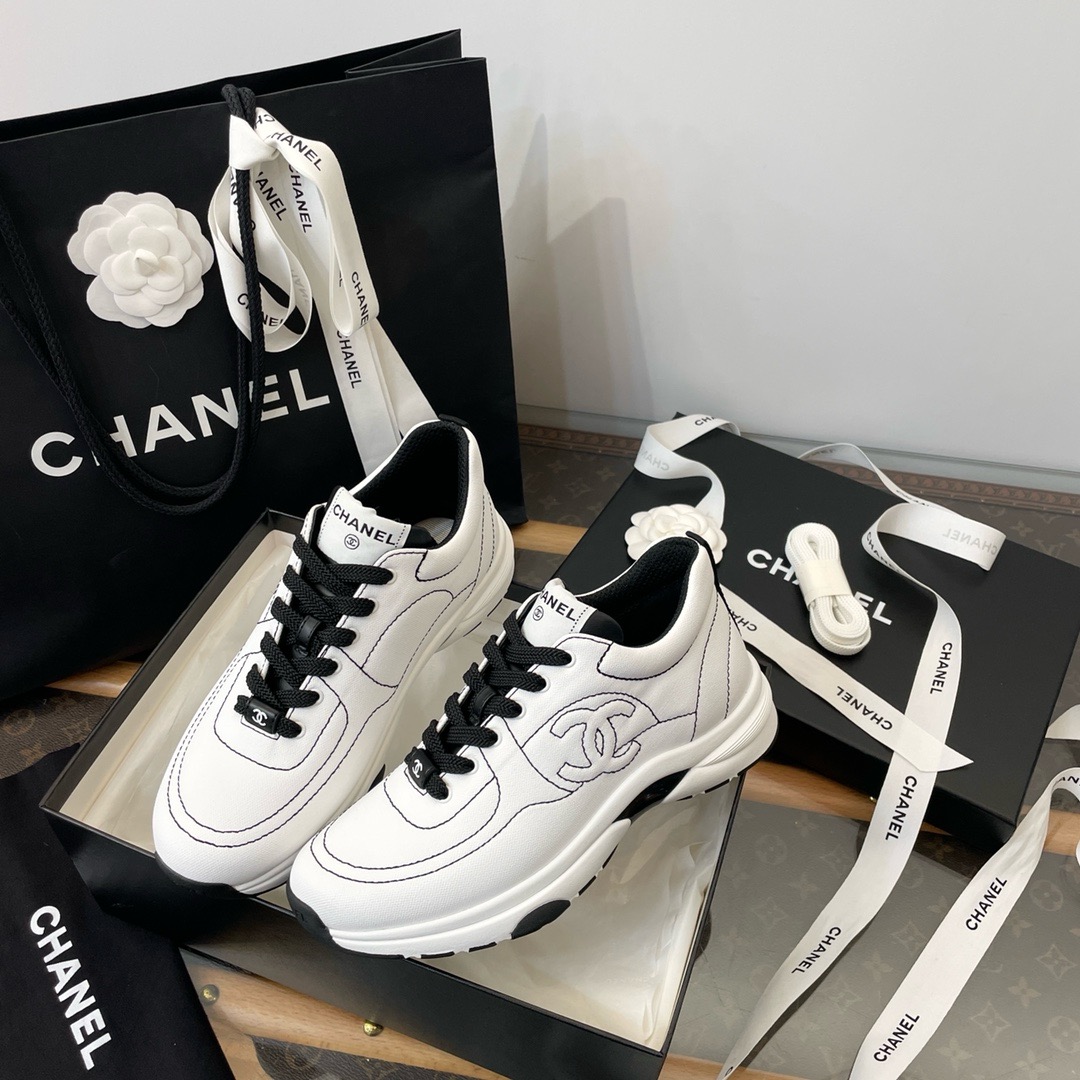 샤넬 스니커즈