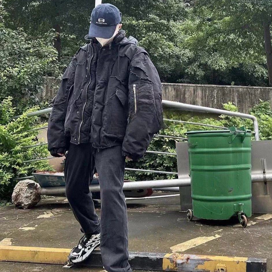 발렌시아가 후디드 보머