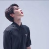 프라다 폴로 티셔츠