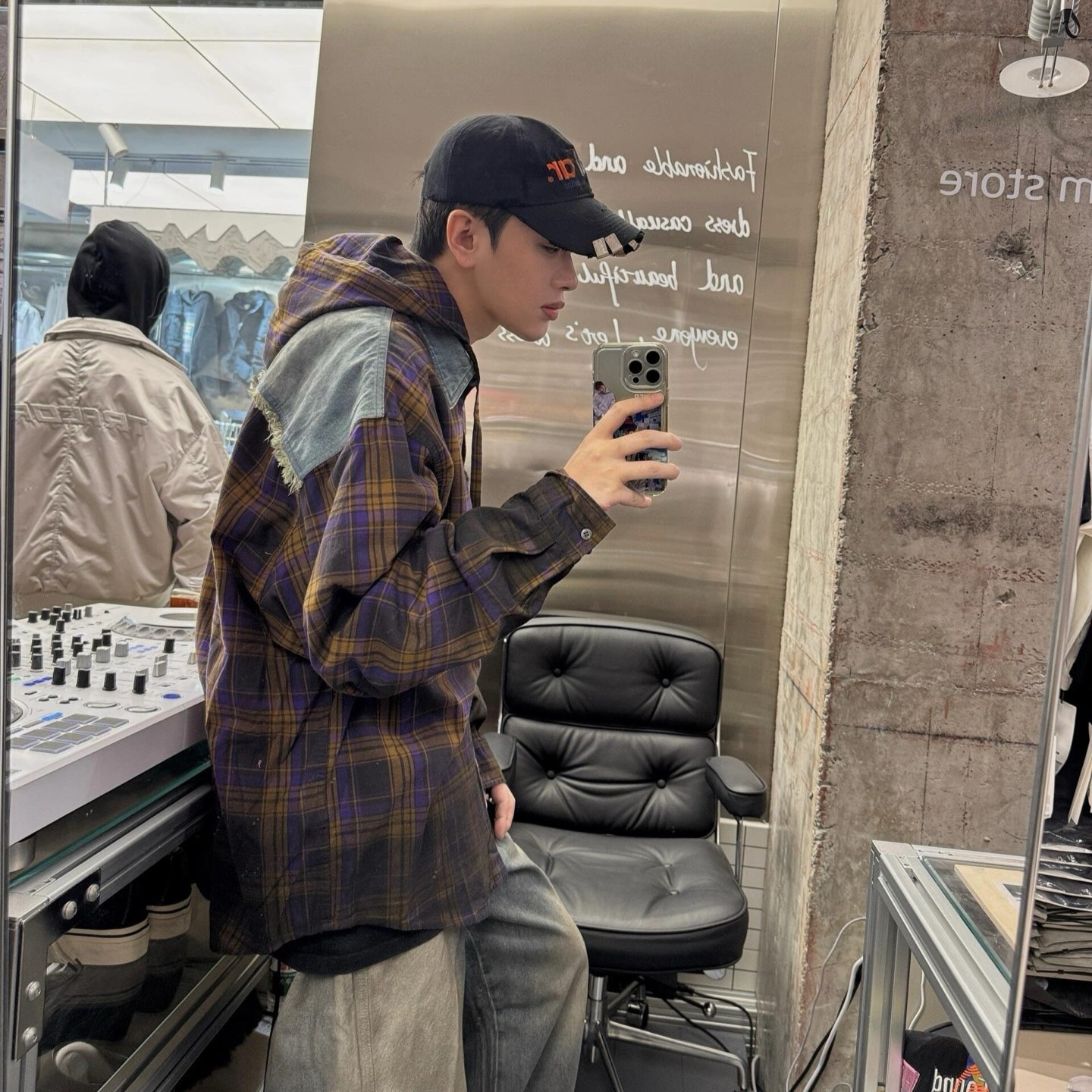 아크네 버튼업 후드 셔츠