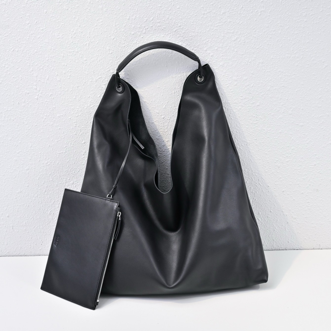 더로우 Bindle 가죽 토트백