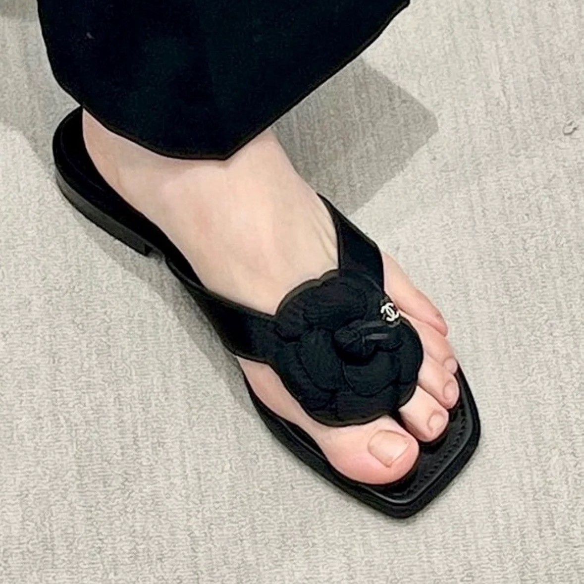 샤넬 샌들