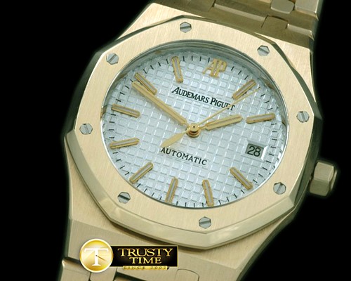 오데마피게 Royal Oak Jumbo Auto YG/YG White Swiss Eta 28242 -AP0216A