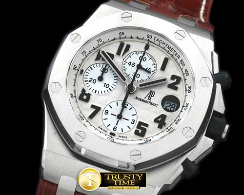오데마피게 Royal Oak Chrono SS/LE Safari A7750 -AP0223A