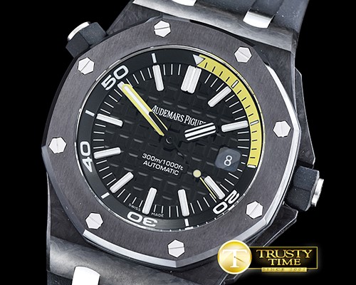 오데마피게 Royal Oak Diver Forged Carbon CF/RU Blk/Yllw V6F A23J -AP0401