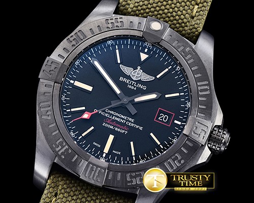 브라이틀링 Avenger BlackBird 44mm DLC/TI/NY/Grn Black GF A2824 -BSW0331