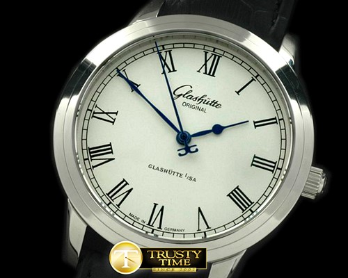 글라슈테 Senator Sixties SS/LE White Asian 2824 -GLA0027B